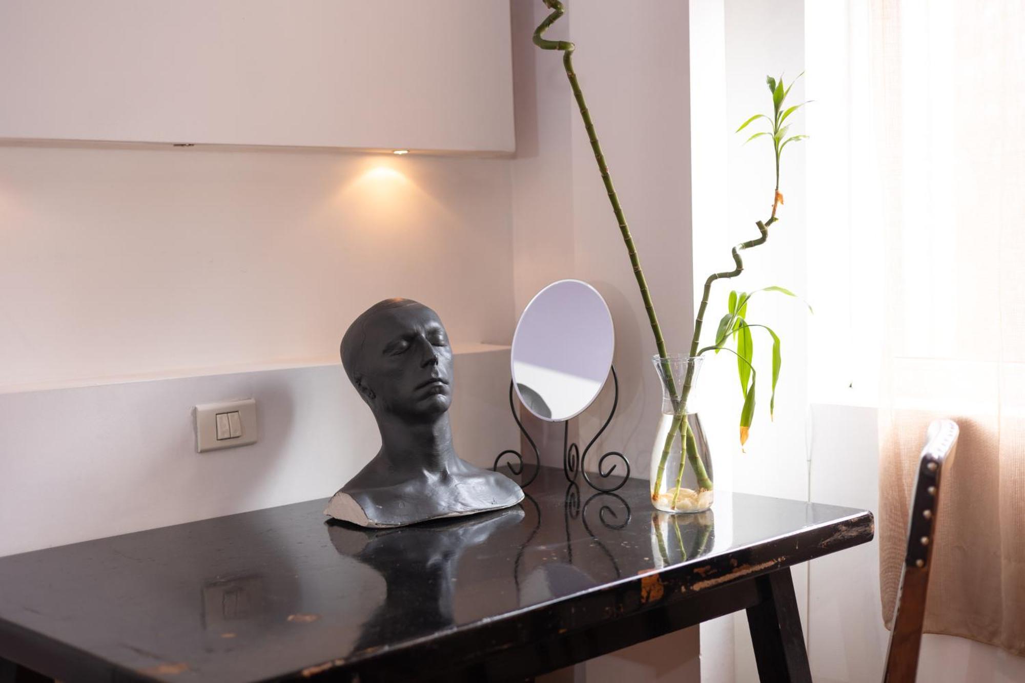 בוקרשט Shared Retro Vintage Luxury Apartment מראה חיצוני תמונה